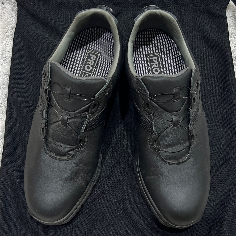FootJoy Pro SL spikeless Black Men's Golf Shoes - Picture 3 of 9